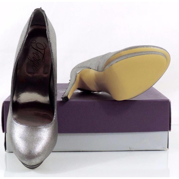 Fergie Nicki Studded Platform Heels Dress Pump Graphite Grey Size 7 - Picture 8 of 8